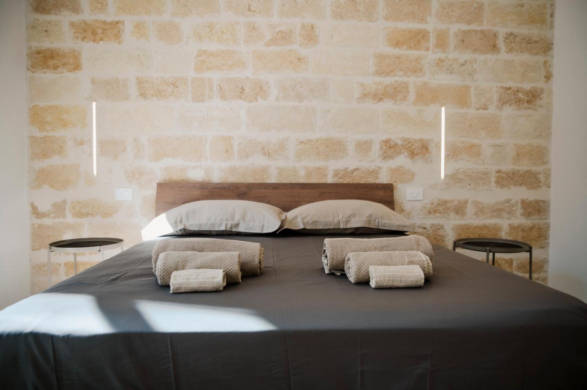 Petrina Home - Suite Rooms Barletta Exterior foto