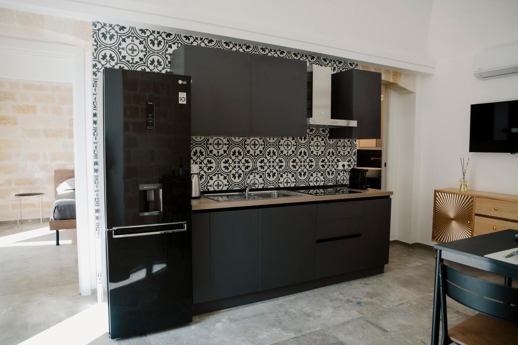 Petrina Home - Suite Rooms Barletta Exterior foto